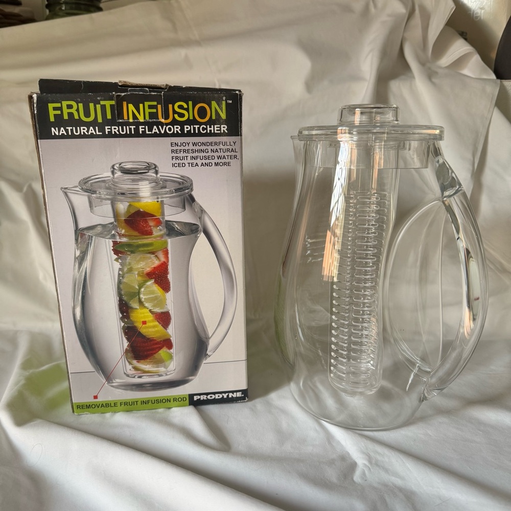 Prodyne  Fruit Infusion Pitcher